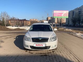 2011 Skoda Octavia II (A5) Рестайлинг, белый, 749000 рублей, вид 1