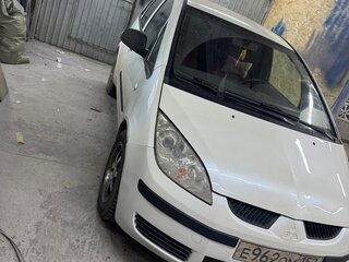 2005 Mitsubishi Colt VI (Z20/Z30), белый, 550000 рублей, вид 2