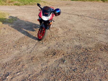 1991 Honda CBR 600F, красный, 230000 рублей, вид 1