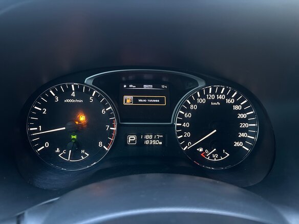 2014 Nissan Pathfinder IV, серебристый, 1800000 рублей - вид 6