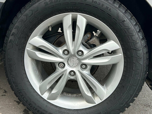 2011 Hyundai ix35 I, серебристый, 1275000 рублей - вид 25