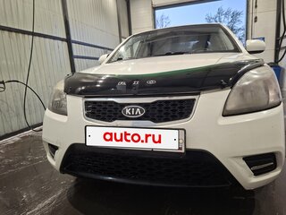 2011 Kia Rio II Рестайлинг, белый, 390000 рублей, вид 4