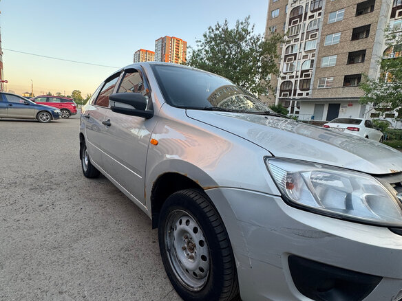 2014 Lada (ВАЗ) Granta I, серебристый, 380000 рублей - вид 7