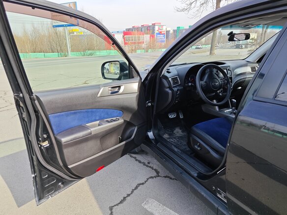 2011 Subaru Forester S-Edition III Рестайлинг, чёрный, 1390000 рублей - вид 4