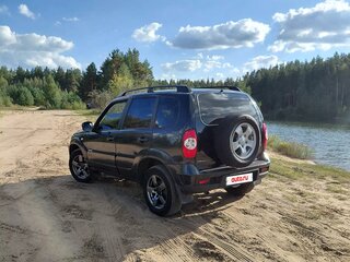 2012 Chevrolet Niva I Рестайлинг, чёрный, 320000 рублей, вид 2
