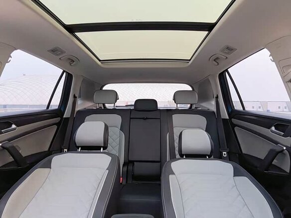 2022 Volkswagen Tayron I Рестайлинг, синий, 1990999 рублей - вид 17