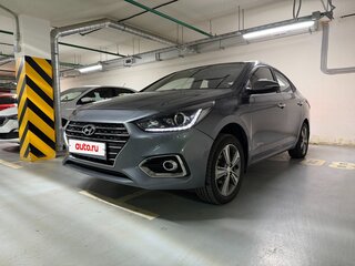 2017 Hyundai Solaris II, серый, 1550000 рублей, вид 2