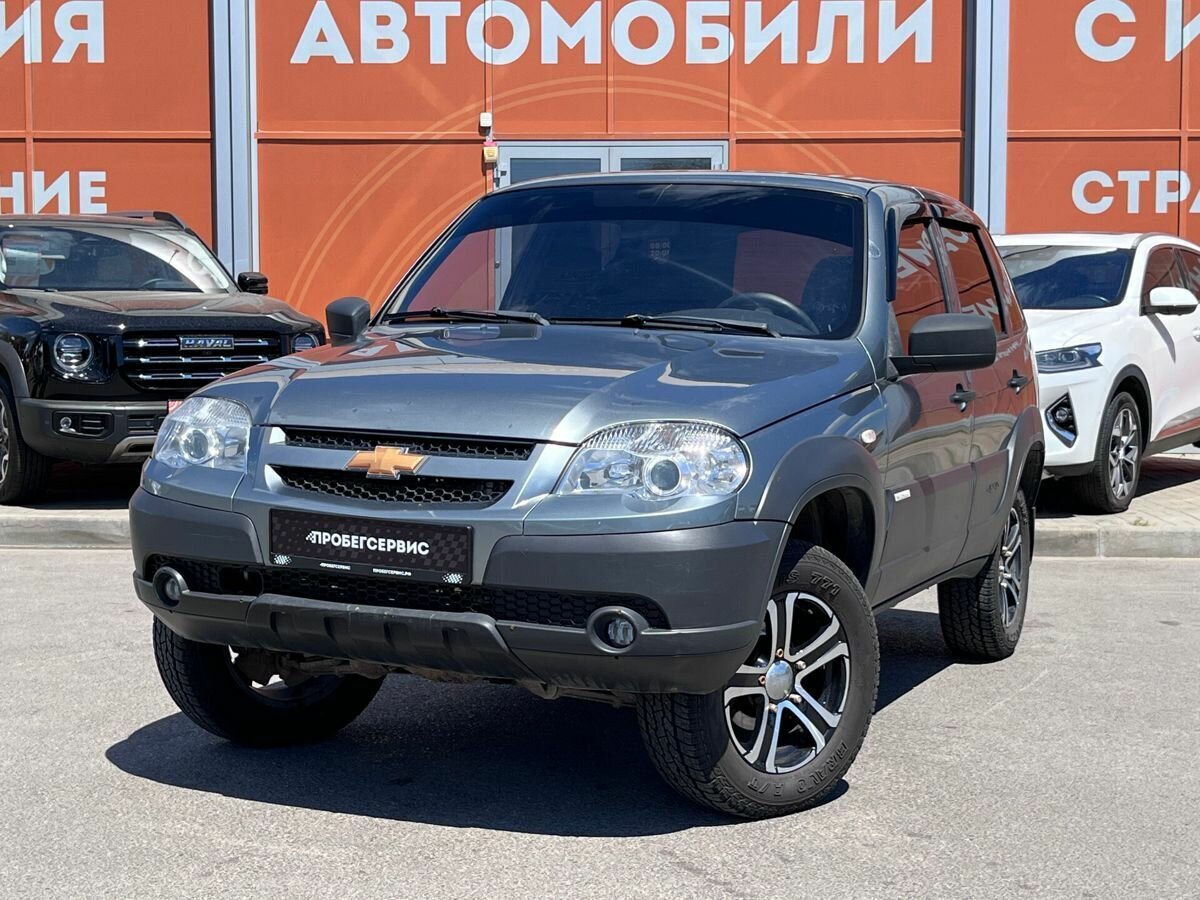 Открыть фотографии: Chevrolet Niva I Рестайлинг