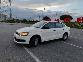2011 Volkswagen Polo V, белый, 350000 рублей, вид 4
