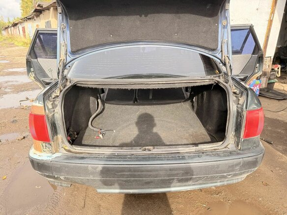 1992 Audi 80 V (B4), зелёный - вид 18