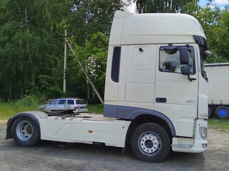 2017 DAF XF, белый, 4900000 рублей, вид 4