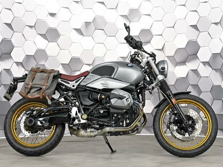 2023 BMW R Nine T Scrambler, серебристый, 1299000 рублей, вид 3