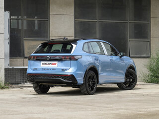 2026 Volkswagen Tiguan L Pro III (China Market), серый, 4900000 рублей, вид 3