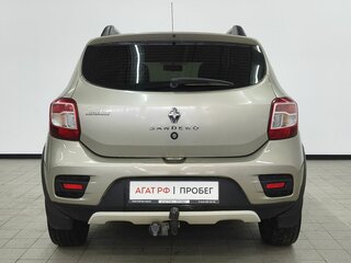 2018 Renault Sandero Stepway II Рестайлинг, бежевый, 849000 рублей, вид 4