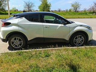 2021 Toyota C-HR I Рестайлинг, белый, 2700000 рублей, вид 2