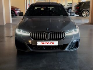 2021 BMW 5 серии 530i VII (G30/G31/G38) Рестайлинг, серый, 4950000 рублей, вид 3