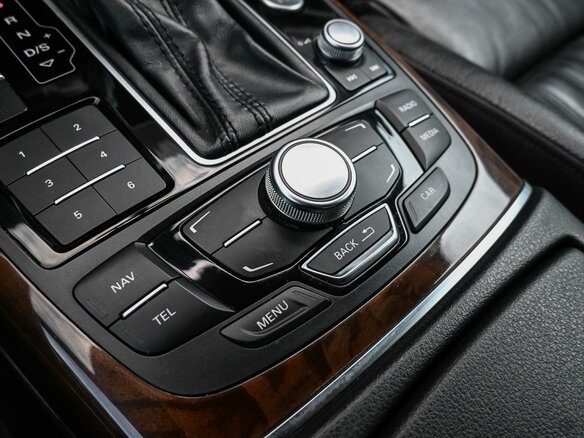 2014 Audi A6 IV (C7), белый, 1579000 рублей - вид 25