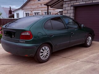 2001 Renault Megane I Рестайлинг, зелёный, 200000 рублей, вид 1