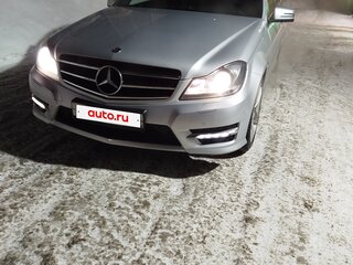 2011 Mercedes-Benz C-Класс 180 BlueEFFICIENCY III (W204) Рестайлинг, серебристый, 1300000 рублей, вид 2