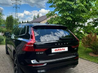 2021 Volvo XC60 II Рестайлинг, чёрный, 4100000 рублей, вид 5