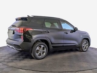 2021 Kia Seltos I, чёрный, 1780000 рублей, вид 5