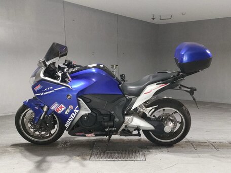 2013 Honda VFR 1200, синий, 875000 рублей, вид 2