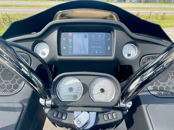 2021 Harley-Davidson Road Glide, чёрный, 1468854 рублей - вид 13