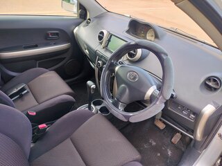 2002 Toyota Ist I, серый, 500000 рублей, вид 5