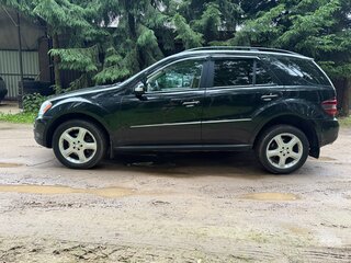 2007 Mercedes-Benz M-Класс 320 II (W164), чёрный, 1150000 рублей, вид 4