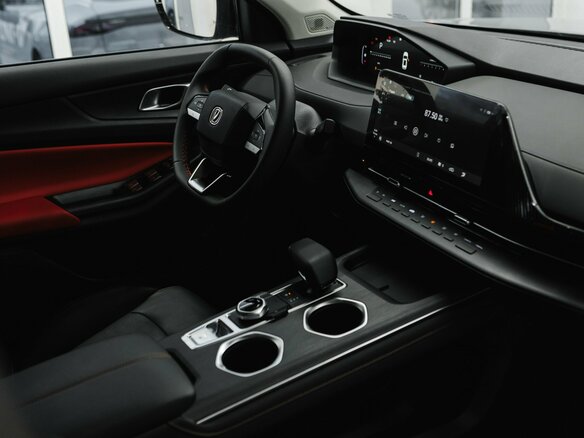 2025 Changan UNI-S I, серый, 3209900 рублей - вид 18