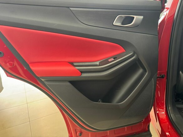 2025 Changan UNI-S I, красный, 3179900 рублей - вид 15