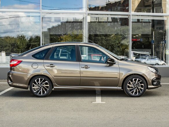 2026 Lada (ВАЗ) Granta Sport I Рестайлинг, коричневый - вид 8