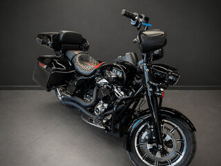 2017 Harley-Davidson Road King, чёрный, 1250000 рублей, вид 1