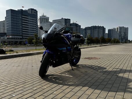 2024 Yamaha YZF-R7, синий, 870000 рублей, вид 4