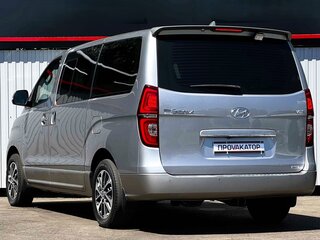 2019 Hyundai Grand Starex I Рестайлинг 2, серый, 3997000 рублей, вид 4