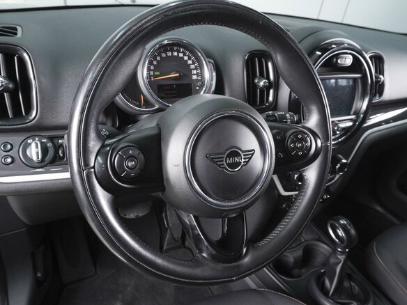 2019 Mini Countryman Cooper S E II, чёрный, 2160000 рублей - вид 12