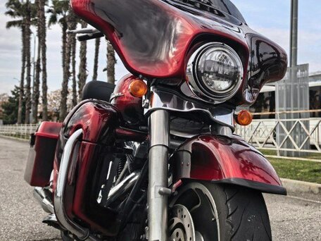 2007 Harley-Davidson Street Glide, красный, 1100000 рублей, вид 1