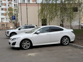 2010 Mazda 6 II (GH) Рестайлинг, белый, 980000 рублей, вид 3