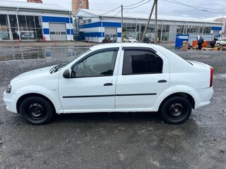 2011 Renault Logan I Рестайлинг, белый, 300000 рублей, вид 4