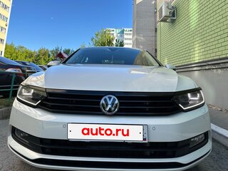2015 Volkswagen Passat B8, белый, 1690000 рублей, вид 4