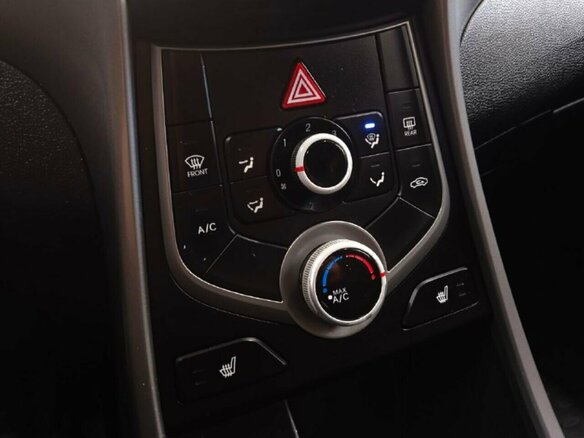 2015 Hyundai Elantra V (MD) Рестайлинг, серебристый - вид 11