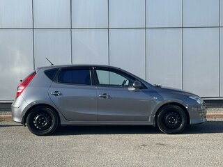2011 Hyundai i30 I Рестайлинг, серый, 660000 рублей, вид 3