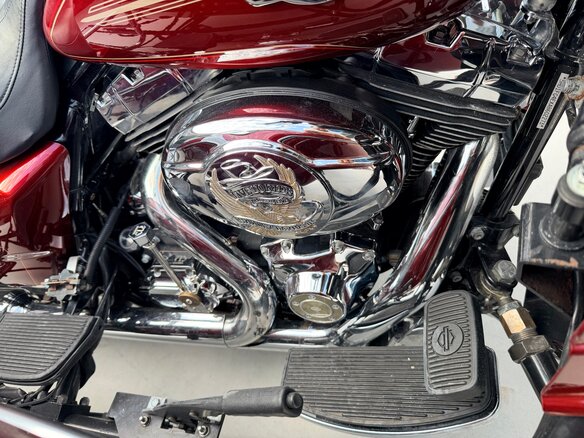 2009 Harley-Davidson Electra Glide, красный - вид 17