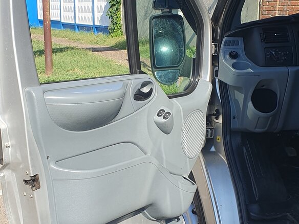 2008 Ford Transit, серебристый, 1800000 рублей - вид 6