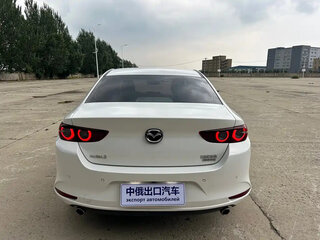 2023 Mazda 3 Axela IV (BP), белый, 1640100 рублей, вид 5