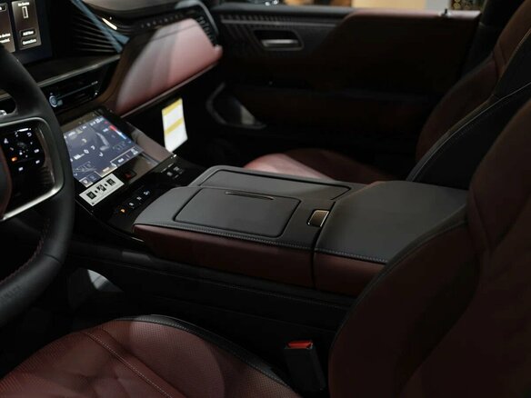 2025 Infiniti QX80 II, чёрный, 17990000 рублей - вид 15