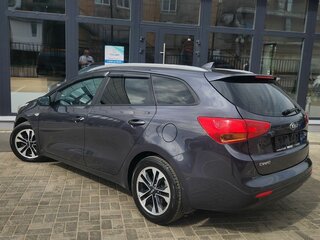 2017 Kia Ceed II Рестайлинг, серый, 1300000 рублей, вид 3