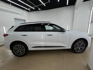 2026 Audi Q5 L III (GU), белый, 6150000 рублей, вид 2