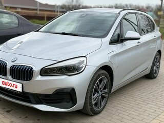 2018 BMW 2 серии Active Tourer 225xe F45 Рестайлинг, серебристый, 1900000 рублей, вид 1
