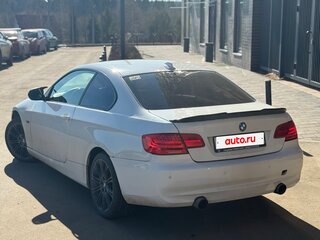 2011 BMW 3 серии 325i V (E90/E91/E92/E93) Рестайлинг, белый, 890000 рублей, вид 3